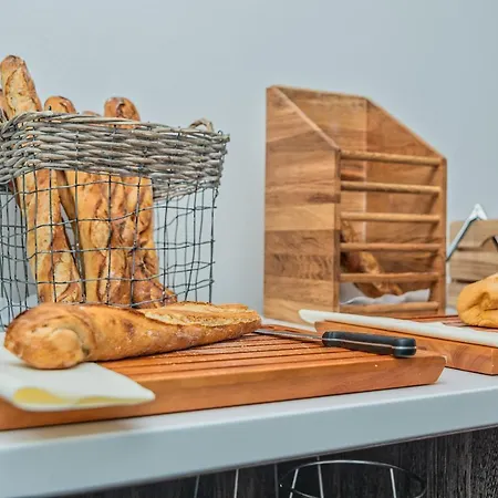 Les Jardins De L'anjou فندق 3*