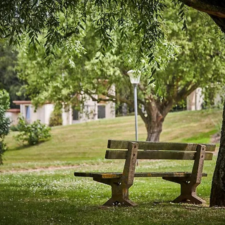 Hotell Les Jardins De L'anjou 3*