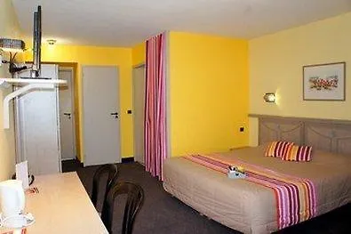 호텔 Les Jardins De L'anjou 3*