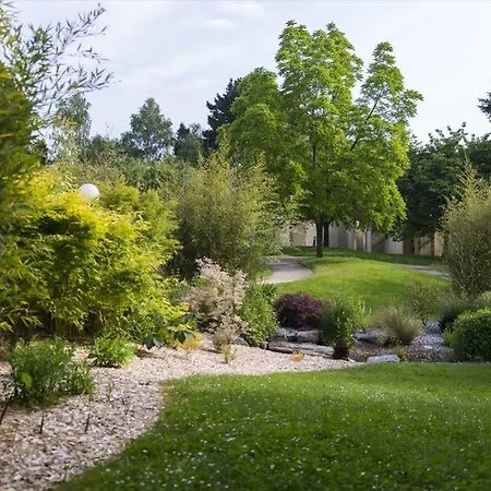 Les Jardins De L'anjou 3*